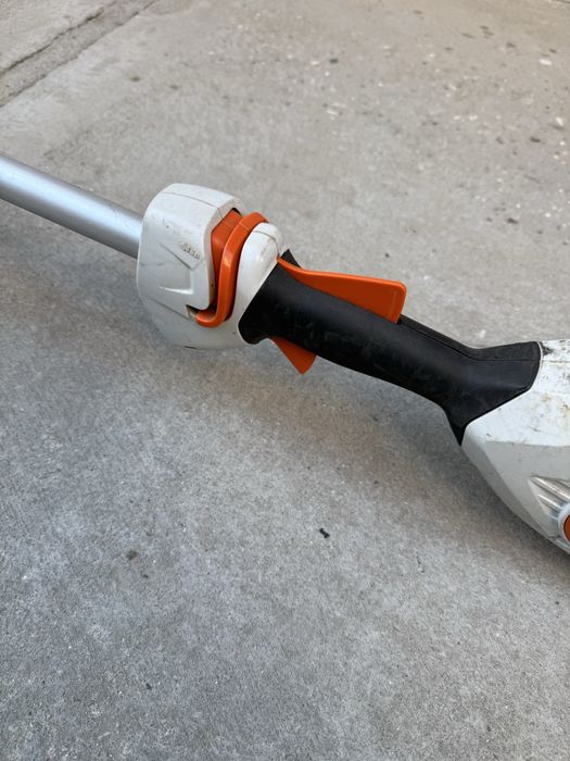 Акумулаторен тример STIHL FSA 86 R,