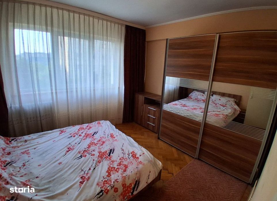 Apartament 3 camere Centru Palatul Culturii , 70 m, etaj 5 Cod:162908