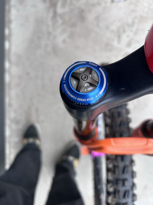 Vand/Schimb Fox 36 kashima Coat 2018