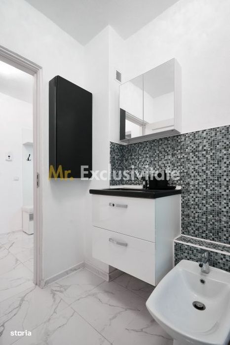 Apartament Gavana, 4 camere, etaj 1, renovat recent , zona Piata-0% co