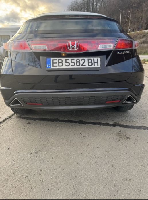 Honda Civic 2007 година