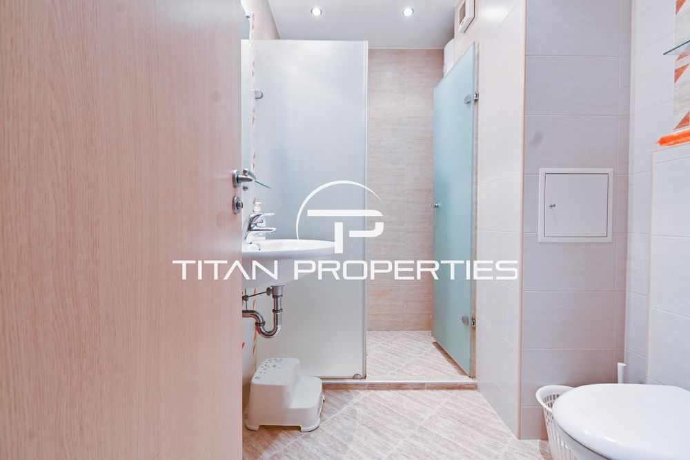 Дава се под наем Тристаен апартамент в София, Лозенец - 100 кв.м за 1000 € - Снимка #15