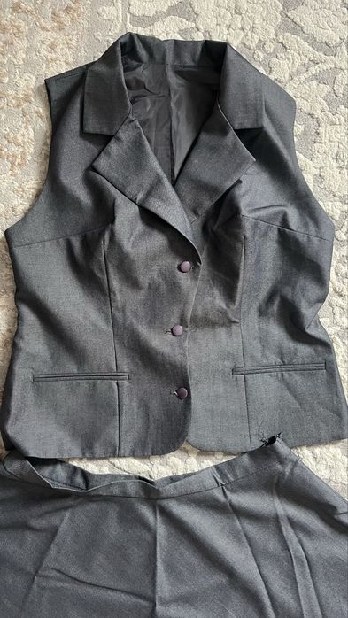 Юбка жилет сатылады