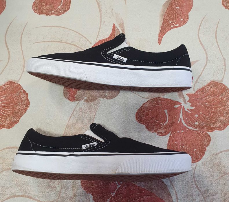 Комплект маратонки Reebok, Lonsdale, кецове Vans