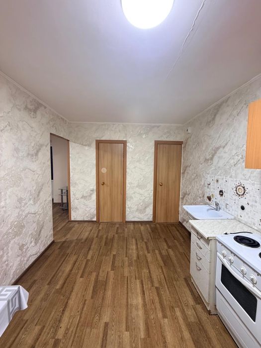 Продам квартиру по адресу Сатпаева 5