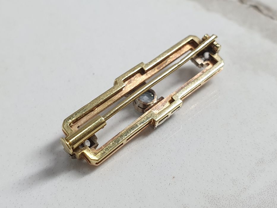 Broșă din aur de 14K cu diamante naturale – 4,49 g – 3,5 cm