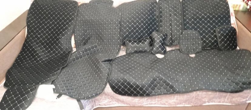 Продам универсальные чехлы в машину