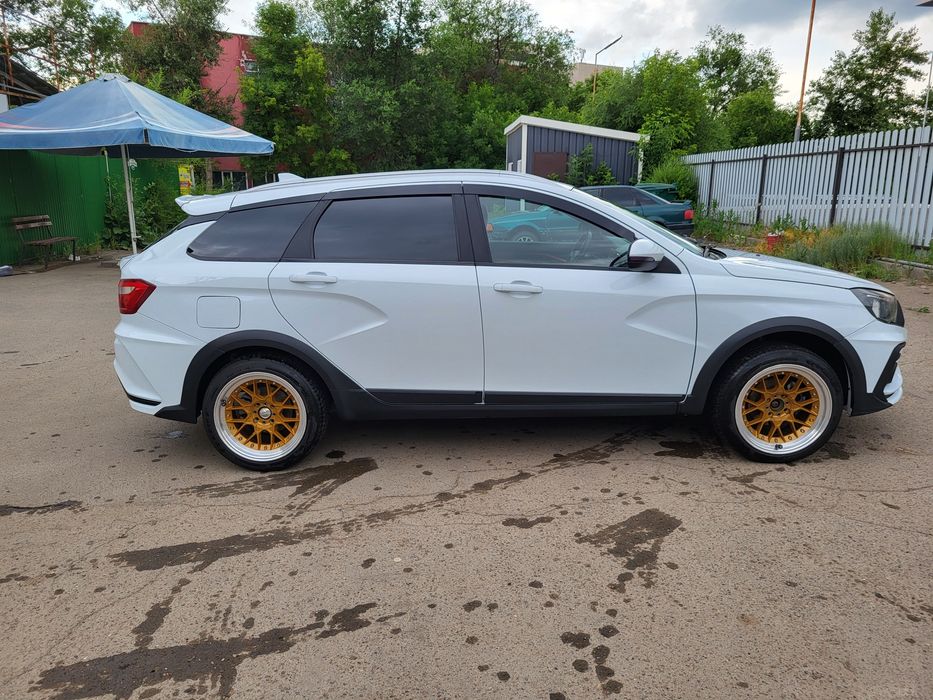 Веста SW Cross 2019