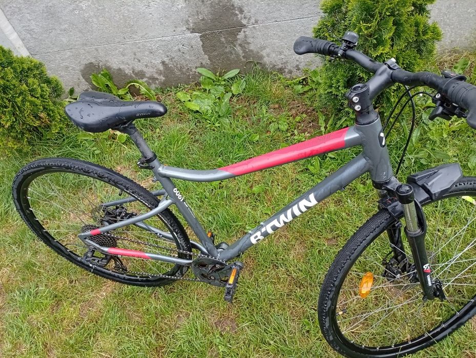 Bicicleta btwin  ca noua