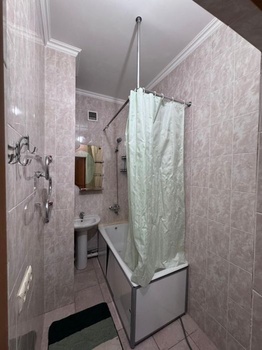 Продам квартиру ЖК Мирас-2