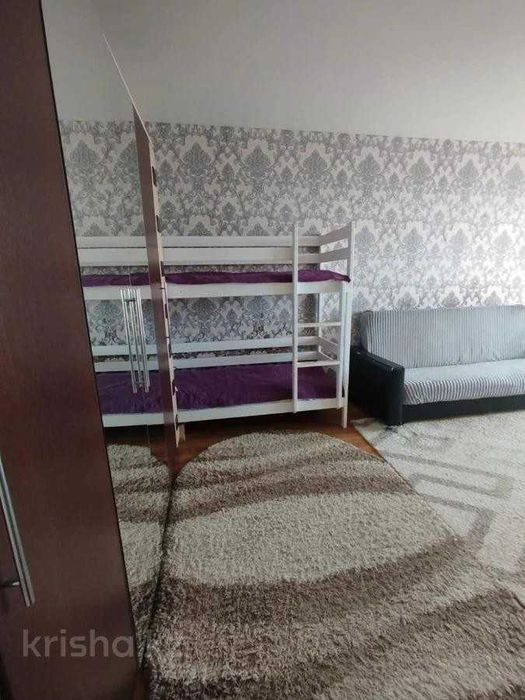 Продам 1 ком по Карбышева