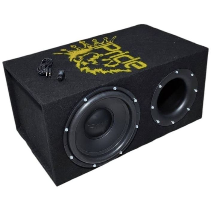 Сабвуфер в отличном состоянии