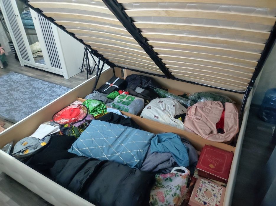 Кровать на 5 мкр. (Молдагулова 3)