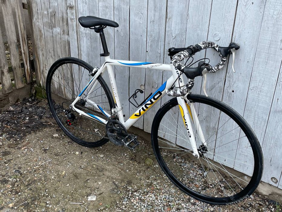 шоссейный велосипед VINO