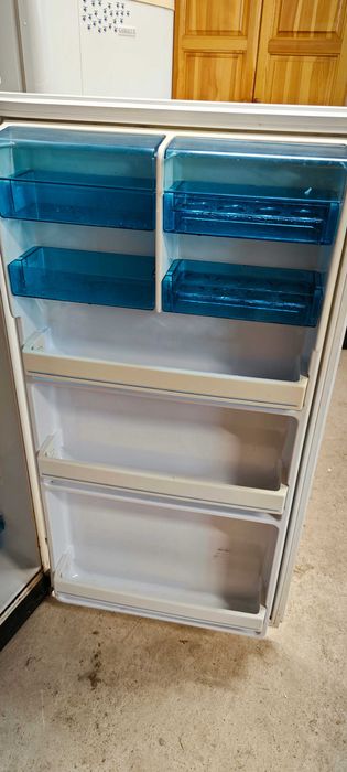 Продавам хладилник Gorenje