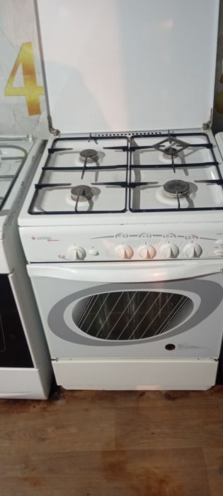 Продам газ плиту Гефес