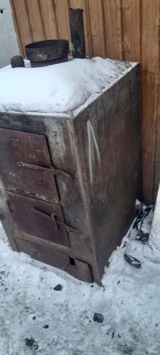 Продам печку пирамида