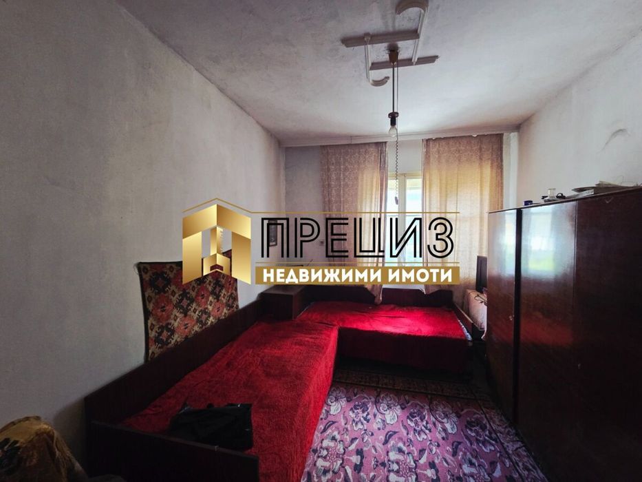 Продажба Къща гр. Нови пазар