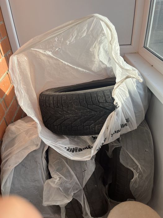 Летние шины  235