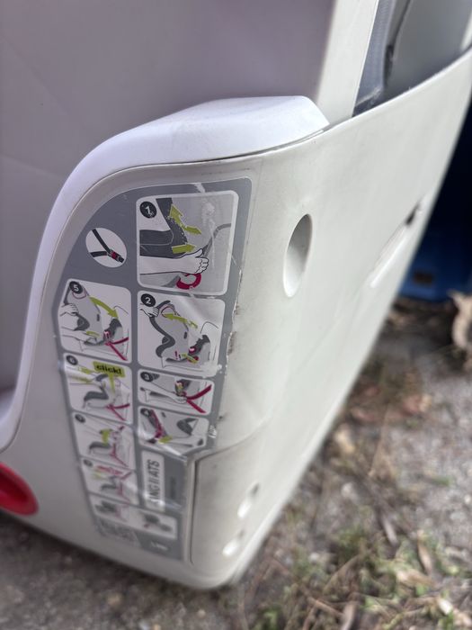 Britax romer столче за кола