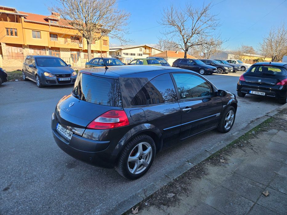 Renault Megane 2.0 Газ