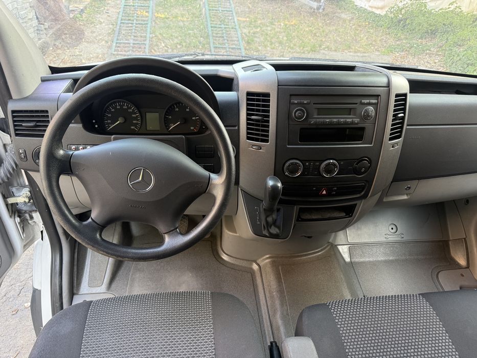 Sprinter 9 locuri,automat,180000km