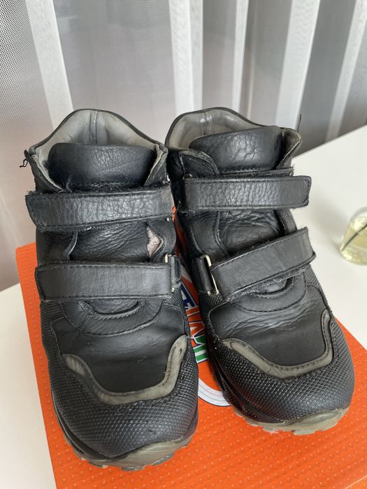 Продам зимние сапоги для мальчика