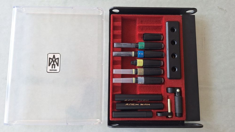 Продавам комплект рапидографи "Ален мак"