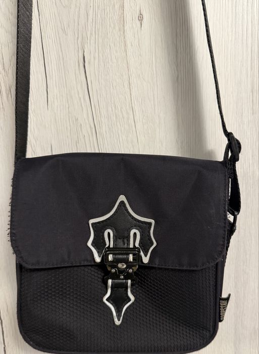 Чантичка Trapstar черна