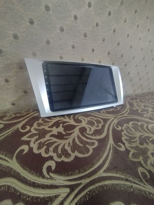 Продам Андроид Камри 45