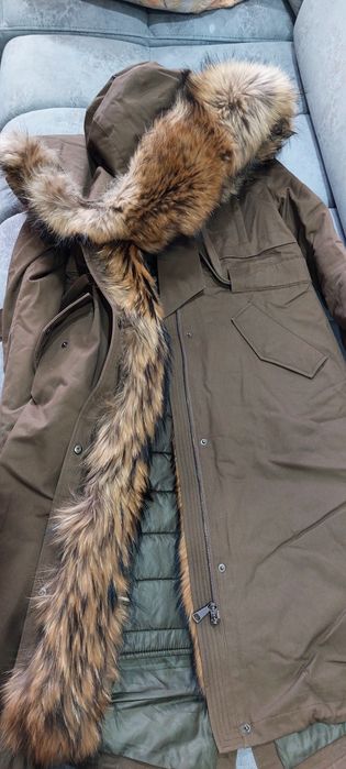 Продам парку не дорого