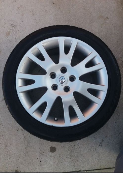 Jante aliaje 17 renault  7J×17  5  CH50