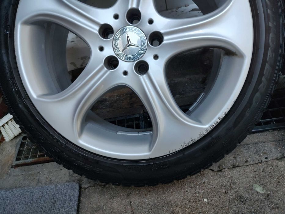Оригинални  лети джанти 18"за Мерцедес W205
Всезезонни гуми 225/45/18