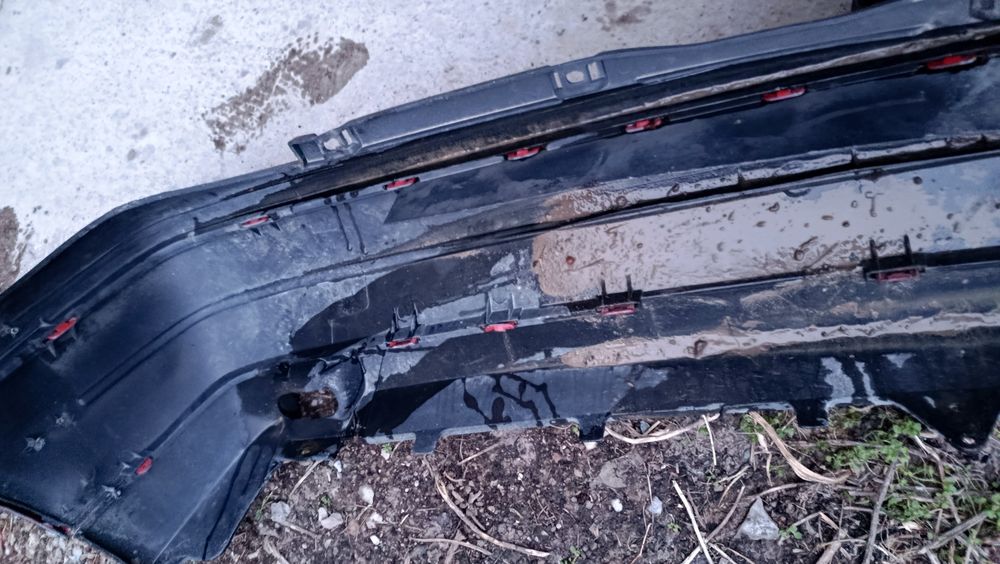 Продам бампера перед зад гольф 3