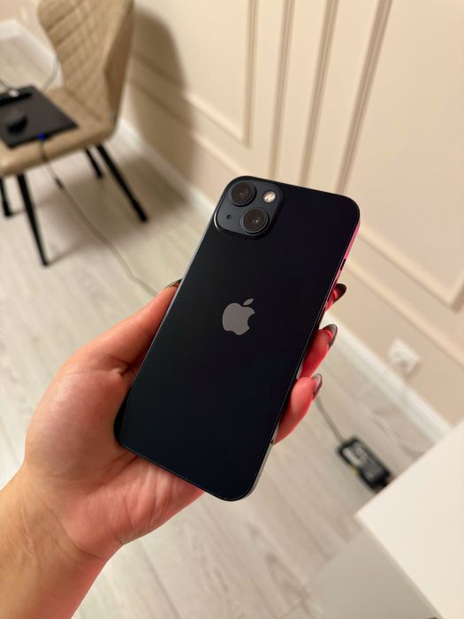 iPhone 13, 128 гб, темно синий, 77% акб