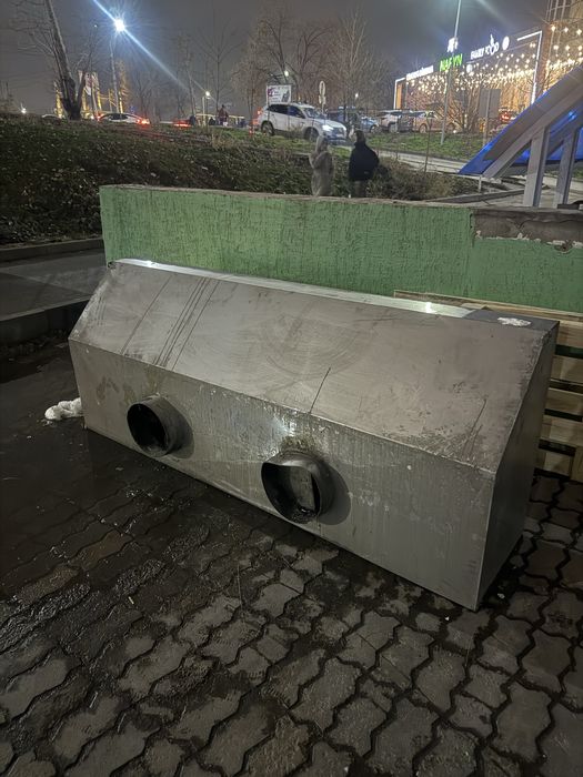 Вытяжка, зонт продам