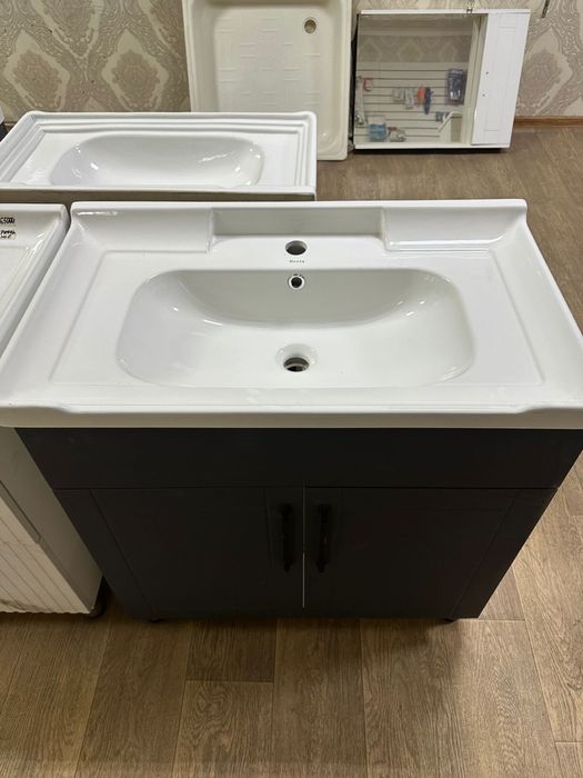 Распродажа раковины с тумбой