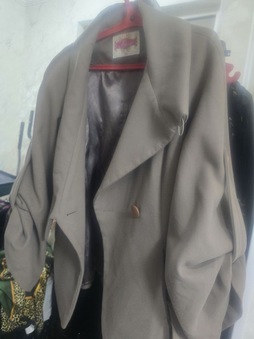 Куз ва бахорга пальтишко, енгил, юкагина