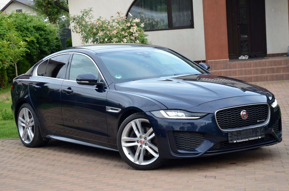 Jaguar XE R-Sport,Trapa,Head Up display,Camere 360grade,scaunsivolan incalzite,