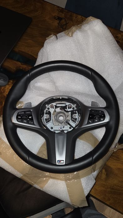 Volan OEM BMW M Acc Lane assist vibratii