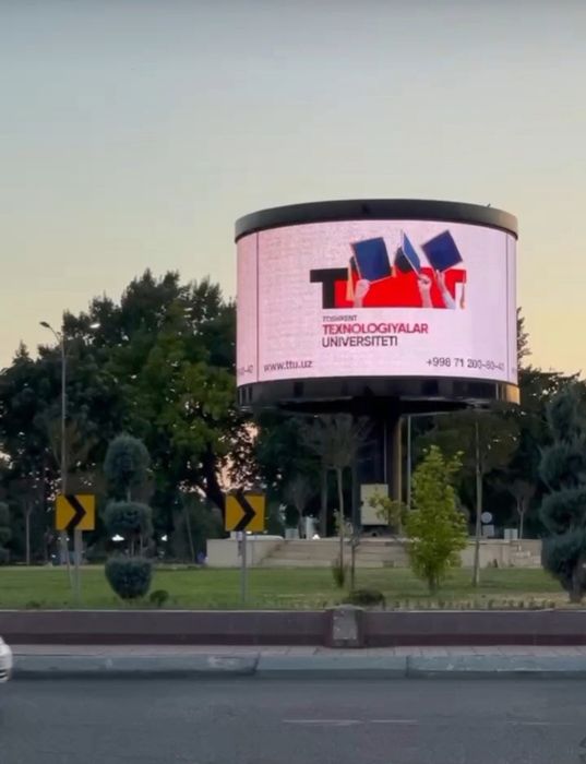 Реклама //Лед экран и билбордах