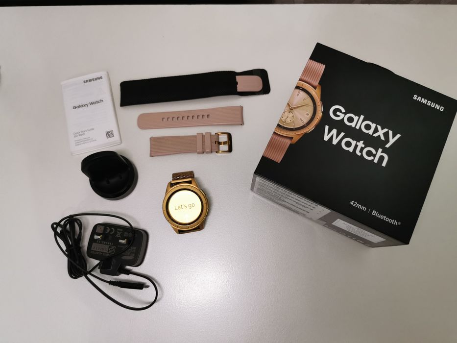 Смарт-часы Samsung Galaxy Watch 42mm (Оригинал, полный комплект)