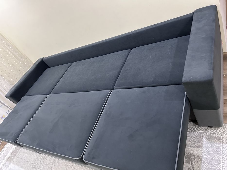 Продам диван 3,2 м раскладной