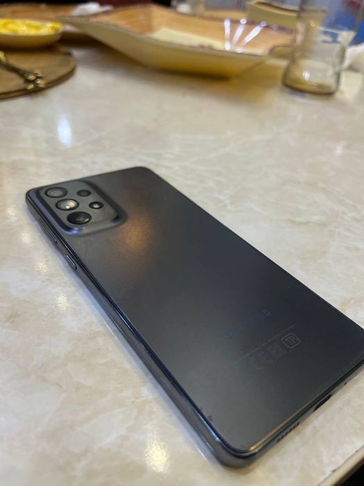 Samsung A73 128 gb 5g 2023