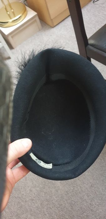 Palarie neagră din lână vintage Britanic