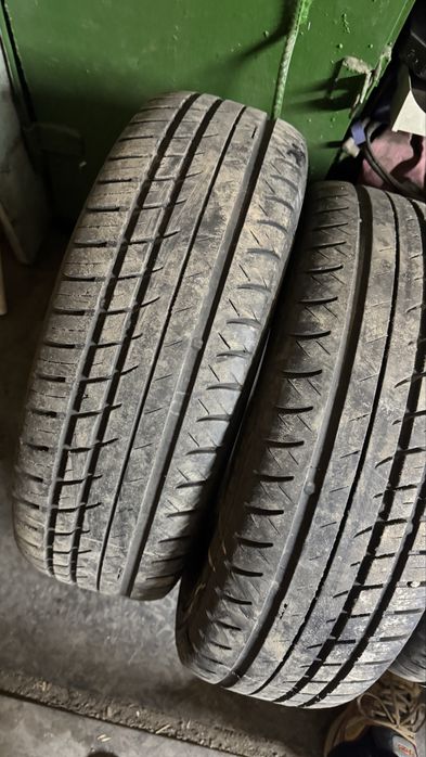 Шины на 15 в отличном состояние
