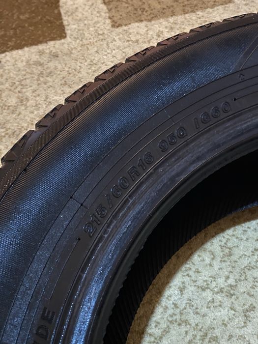 Балон yokohama 215/60/16