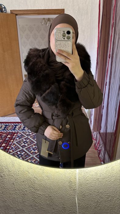 Продам куртку новую 44 размер