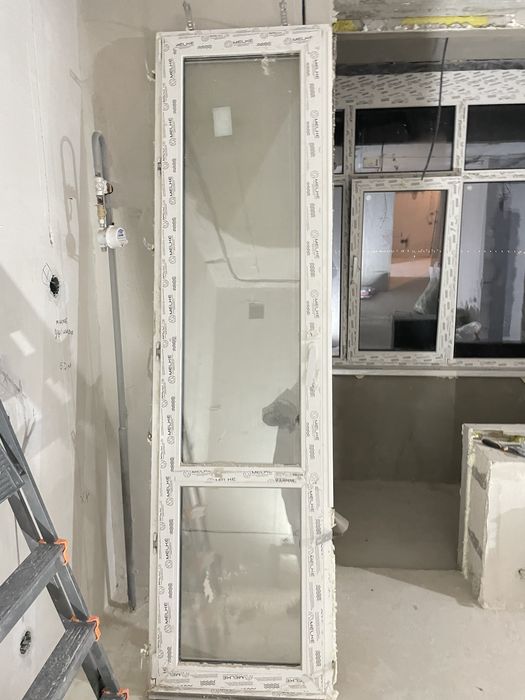 Продам оконный блок новый