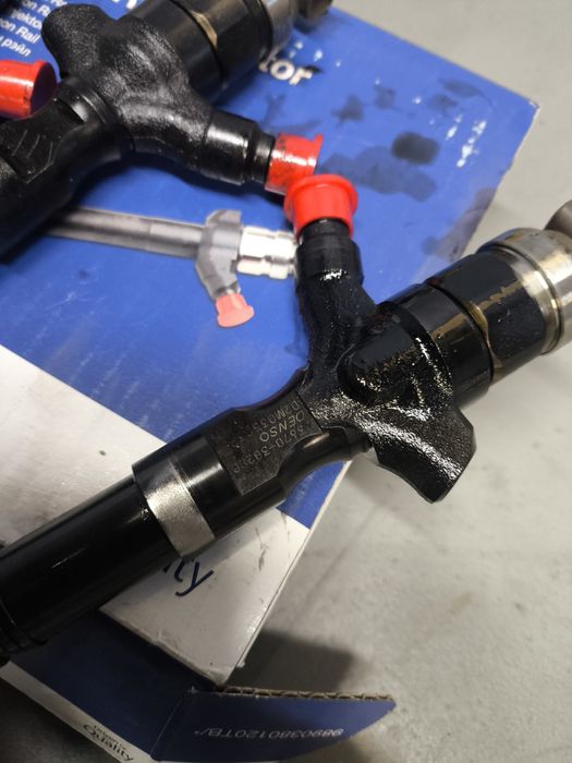 Дюзи Toyota Land Cruiser 120